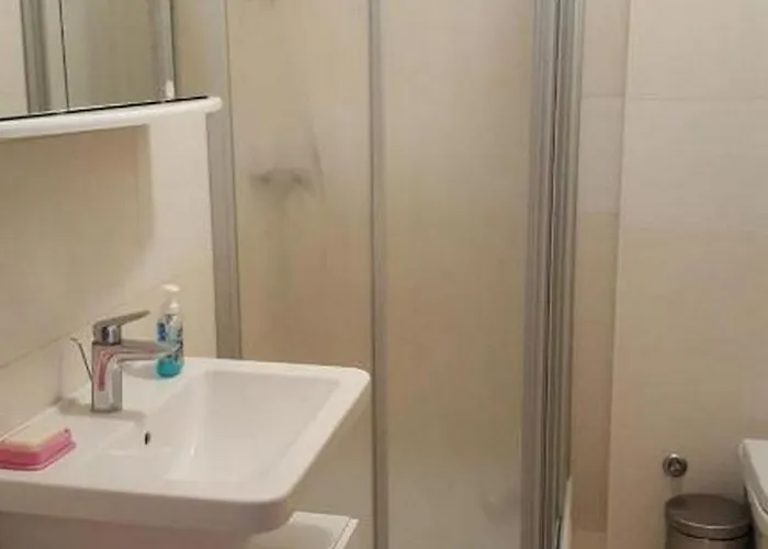 With Parking Space - 23051 דירה זאדאר